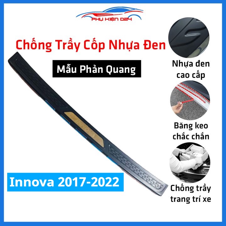 Ốp chống trầy cốp ngoài nhựa đen Innova 2017-2018-2019-2020-2021-2022 mẫu phản quang chống xước trang trí xe