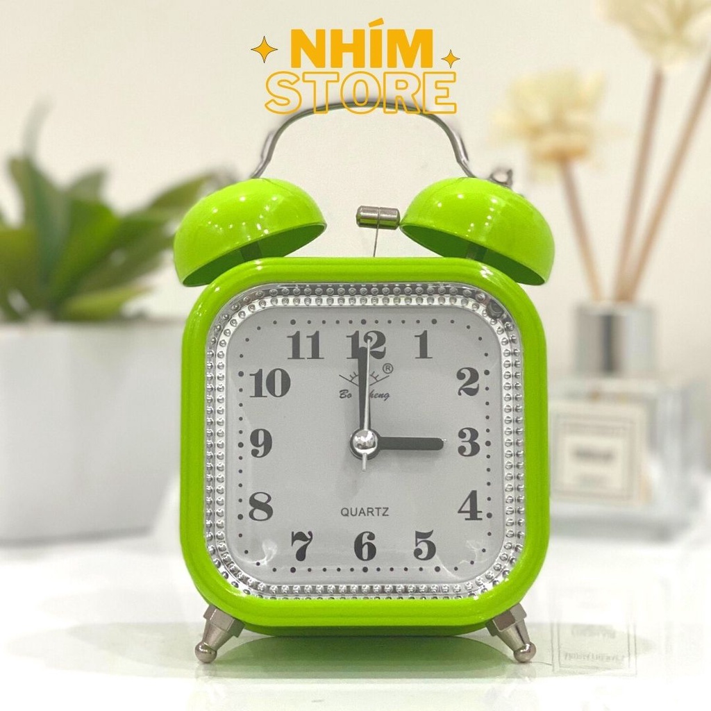 Đồng hồ báo thức để bàn, decor bàn học hình vuông cổ điển bằng sắt - Đồng hồ Báo thức Nhím Store chuông kêu to giá rẻ