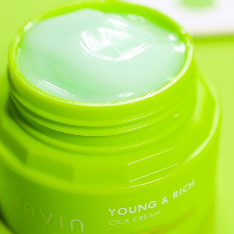 Kem chống nhăn, tái tạo và trẻ hóa da Young & Rich Cica Cream Javin De Seoul Hàn quốc 50ml/Hộp Và 1 mặt nạ trà benew 22g