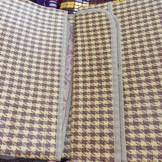 Chiếu mây 2 mặt ( 1 mặt lụa+mây)