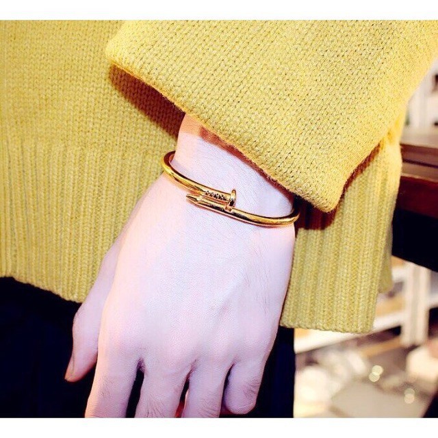 Vòng Đinh Vòng Đeo Tay Thời Trang HOT HIT 2020 GIA DỤNG GIA ĐÌNH 88
