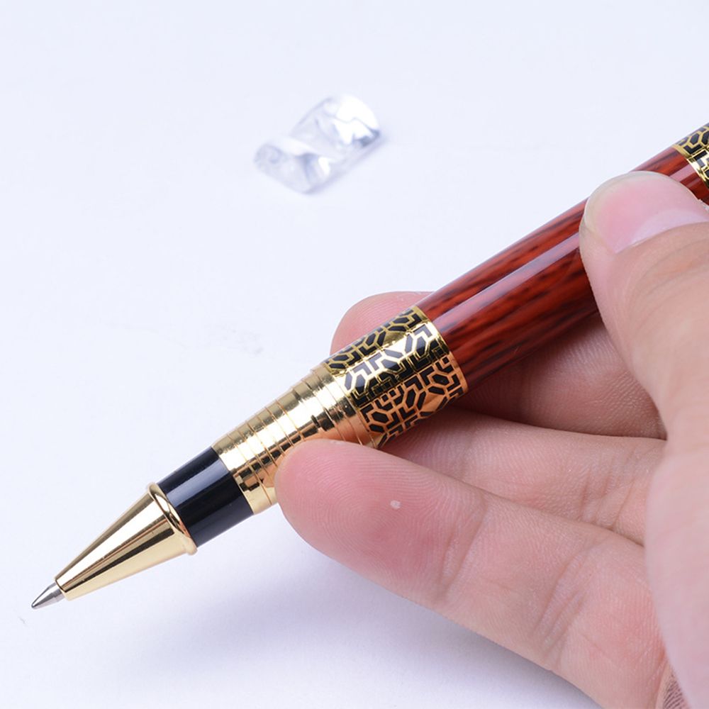 Bút Mực Kiểu Dáng Cổ Điển Sang Trọng