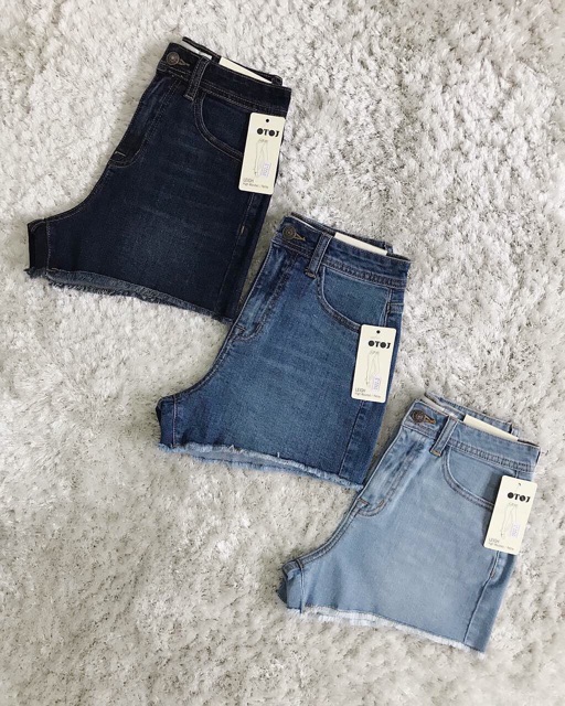 quần short jeans tua lai