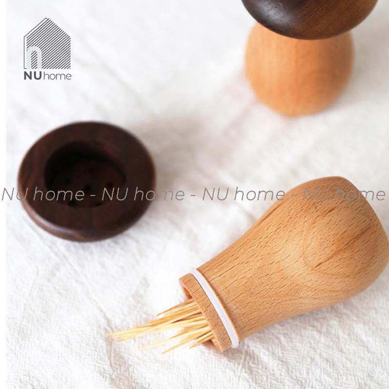 nuhome.vn | Hũ tăm gỗ hình nấm và hình cây thông được thiết kế mộc mạc với chất liệu gỗ tự nhiên cao cấp