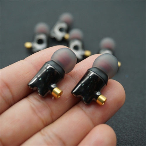 Quá kinh tế!Vỏ Bảo Vệ Hộp Sạc Tai Nghe IE800 Bằng Gốm Sứ