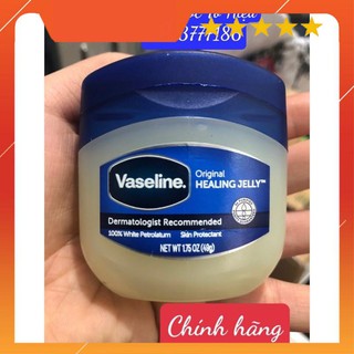 Sáp chống nẻ Vaselin 49g (Chính hãng- Mỹ)- Chống nẻ dành cho da khô, dưỡng ẩm an toàn