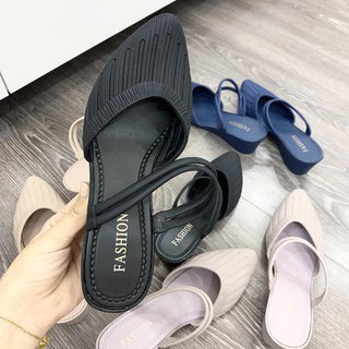 Giày nhựa đi mưa