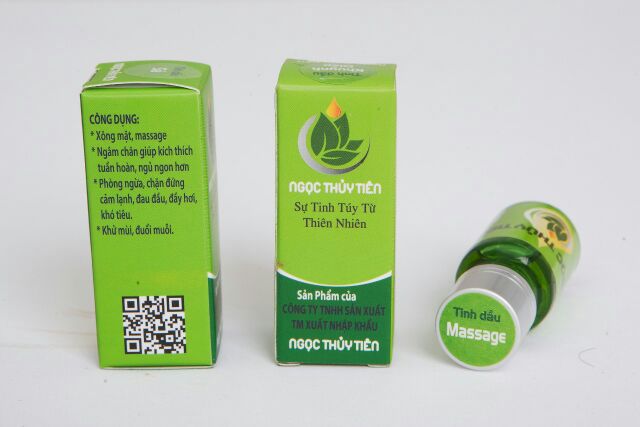 Đèn đá muối tặng tinh dầu xông 100% tự nhiên