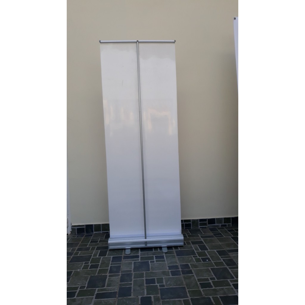 STANDEE CUỐN NHÔM SIZE 60X160CM CONTROL A DISPLAY