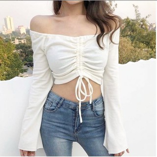 Áo trễ vai dây rút