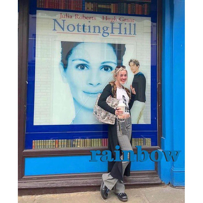 Áo Tank Top Nữ Cổ Tròn In Chữ Và Người Màu Cầu Vồng | BigBuy360 - bigbuy360.vn