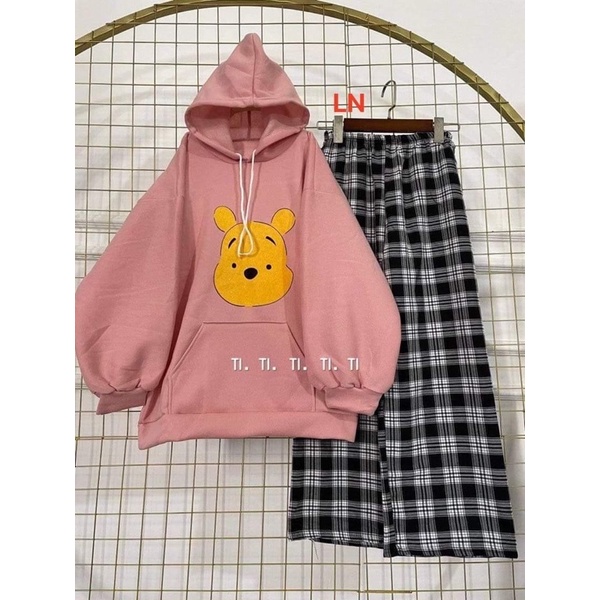 Sét áo hoodie mặt vàng +quần kẻ đen LN11