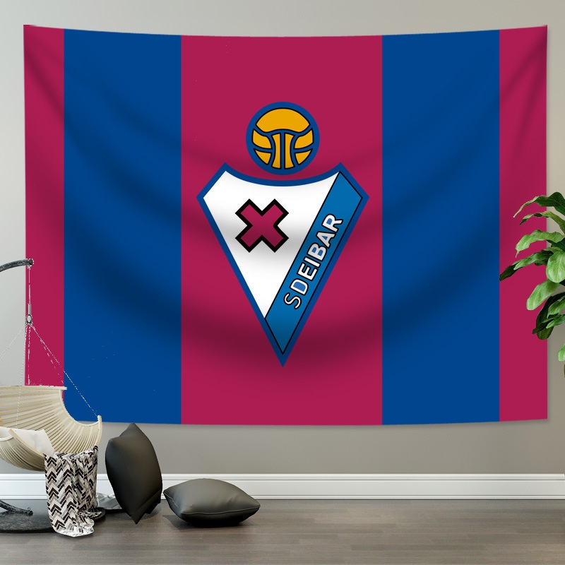 Thảm Treo Tường In Hình Logo Câu Lạc Bộ Real Madrid Barcelona