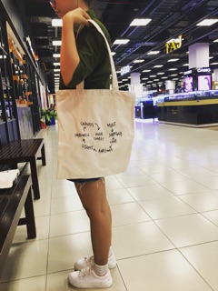 Túi Tote_ sadness +khóa kéo