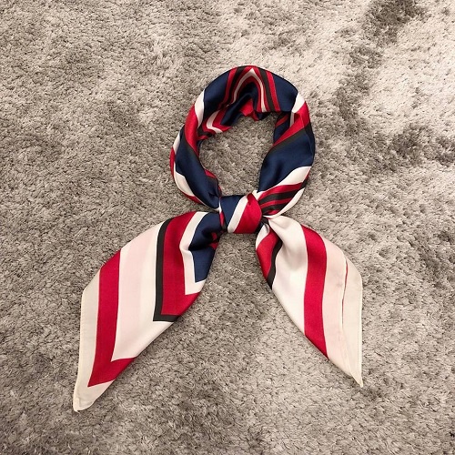 KHĂN VUÔNG LỤA 70X70 CAO CẤP - Bandana Lụa - Khăn Lụa Vuông NHÀ BỐNG Bandana Lụa Trùm Đầu