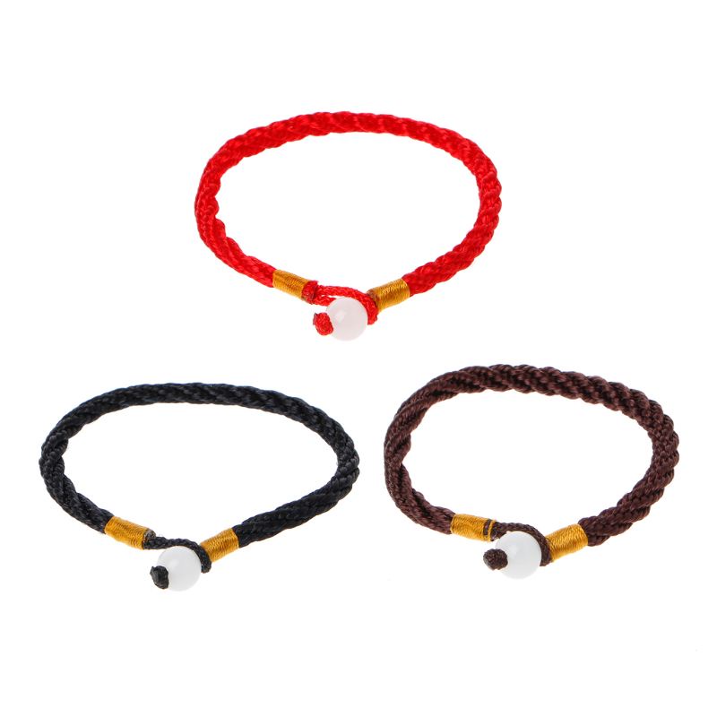 Vòng tay bện tình bạn màu đỏ làm thủ công