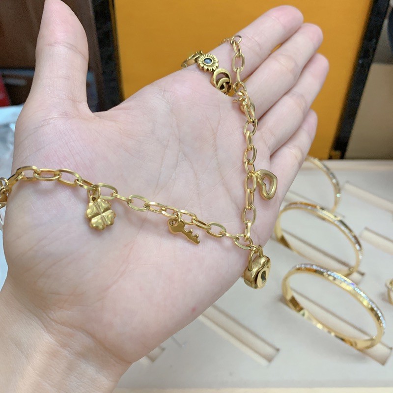 Lắc tay LV-VL tim xinh ( cao cấp) kéo xem ảnh cuối