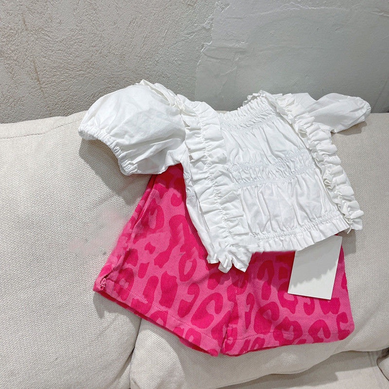 Set Áo Thun Ngắn Tay + Quần Short Ống Rộng Thời Trang Hàn Quốc Mới Cho Bé Gái