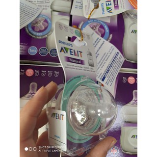 Núm ty Philips Avent natural cổ rộng