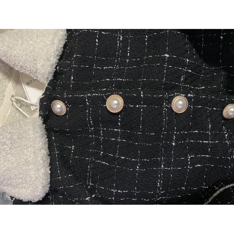 Áo khoác dạ tweed lót lông cúc ngọc