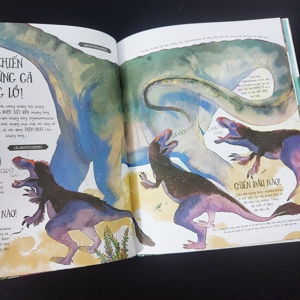 Sách - Cuốn sách tranh khổng lồ về khủng long