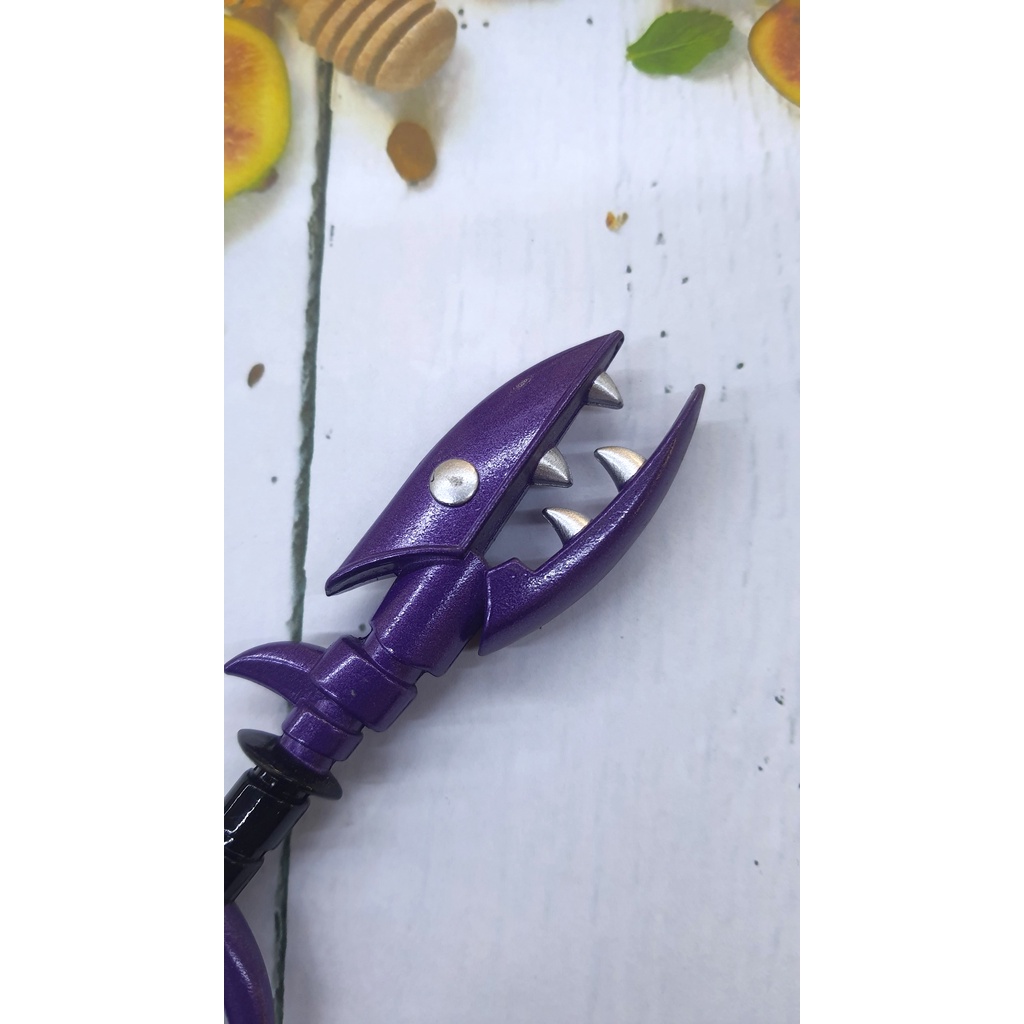 [ Tặng đế ] Mô hình hợp kim đạo cụ của Bane Perez/ Kẻ Gác Rừng - Identity V - Baystore