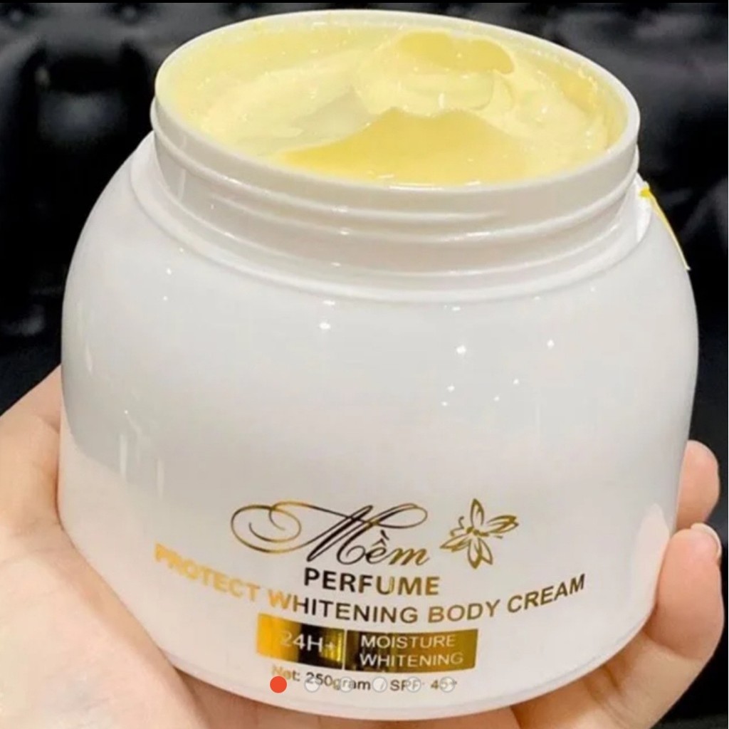 Kem mềm A Dưỡng trắng da toàn thân Whitening Body Cream 250g