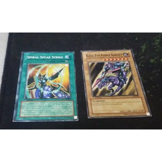 1 lá Gaia (yugioh)