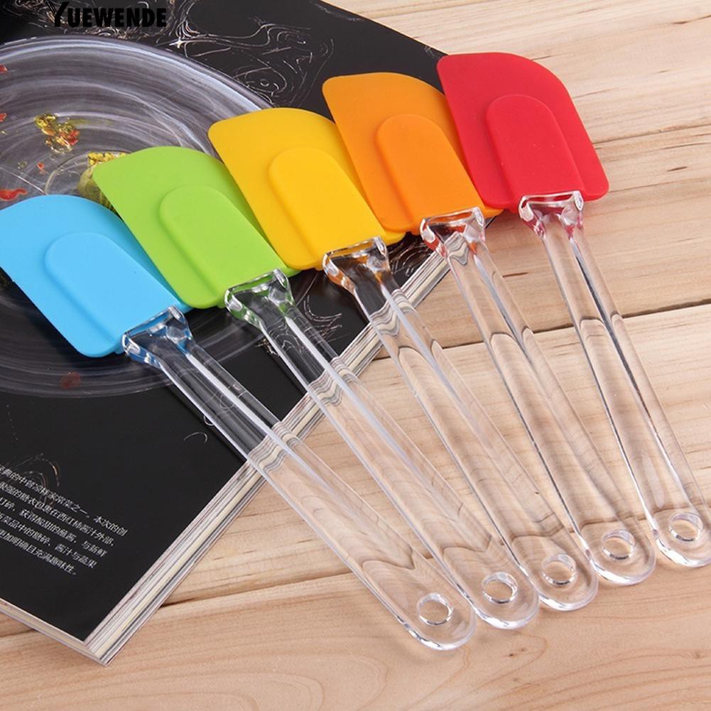 Thìa vét bột bằng silicone tiện dụng