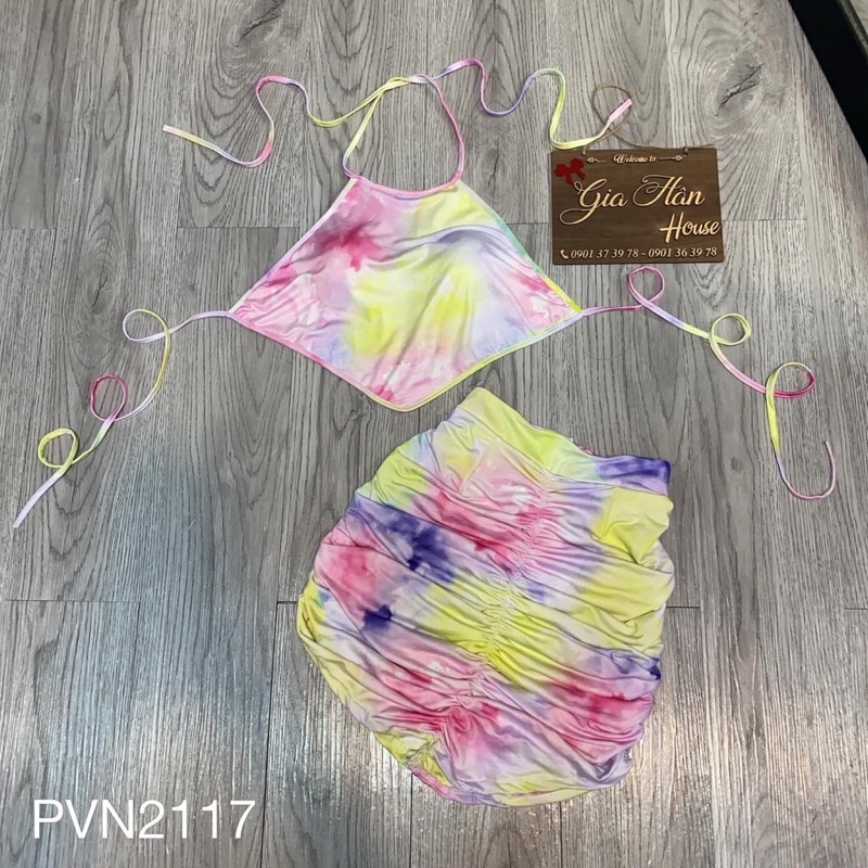 set áo yếm phối chân váy nhún loang màu (camisole with ruched skirt)