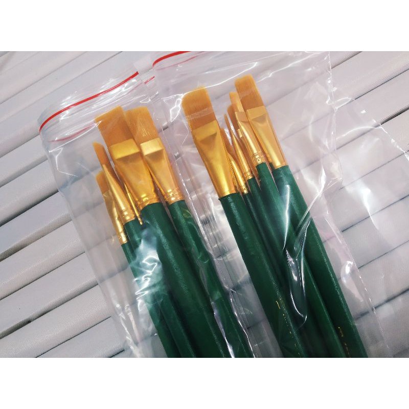 Bộ bút, cọ cán dài màu xanh lá cây (6 cây)