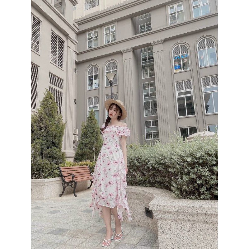 Đầm maxi hoa bẹt vai bèo tà đổ