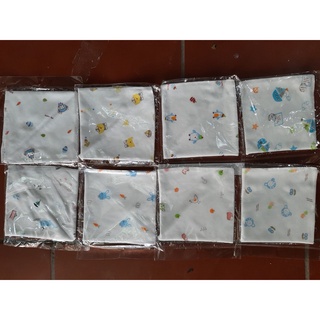 Sét 10 yếm cotton bấm cúc cho.bé