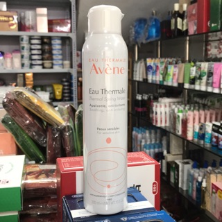 Xịt Khoáng Làm Dịu Da Cấp Ẩm Avène Eau Thermale 300ml