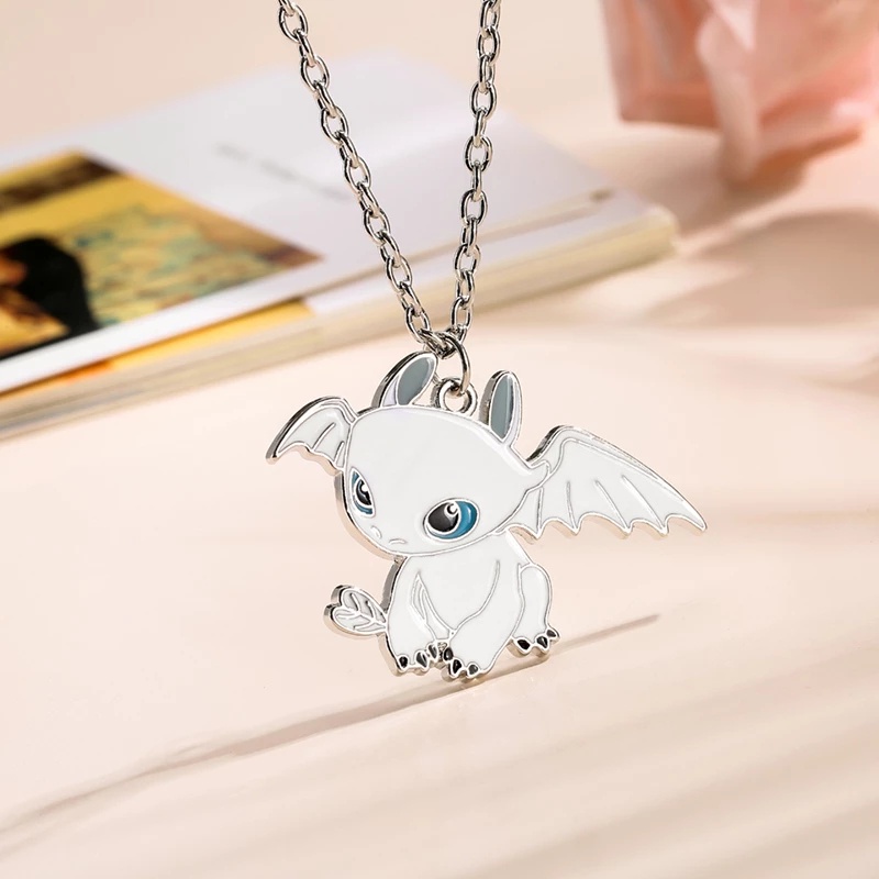 Vòng cổ Mặt Hình Rồng Bay Màu Trắng Đen Phong Cách Hip Hop Thời Trang Cho Cặp Đôi