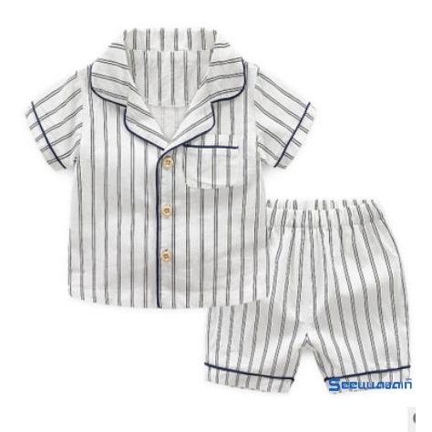 Bộ đồ ngủ pajamas ngắn tay họa tiết sọc ngang cho bé