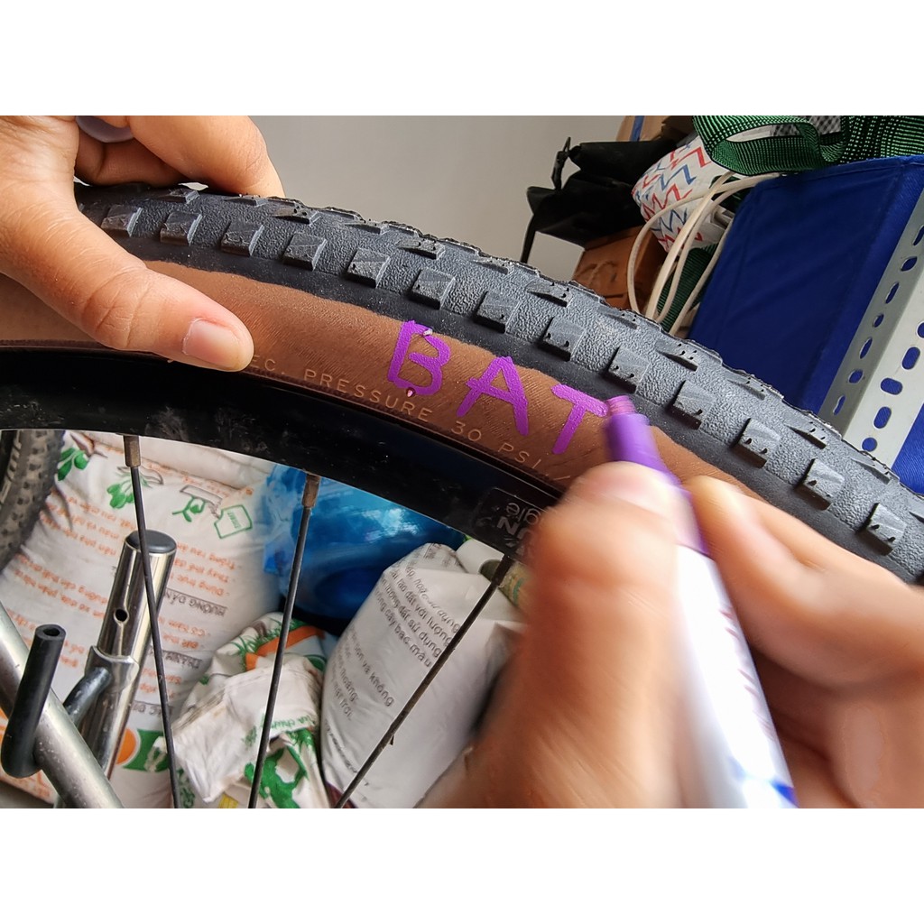 Bút Vẽ Thông Số Lốp Bánh Xe Toyo