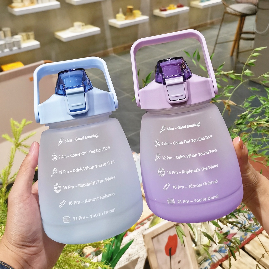 Bình Bụng Bự 1300ml Màu Sắc Có Kèm Dây Và Sticker 373