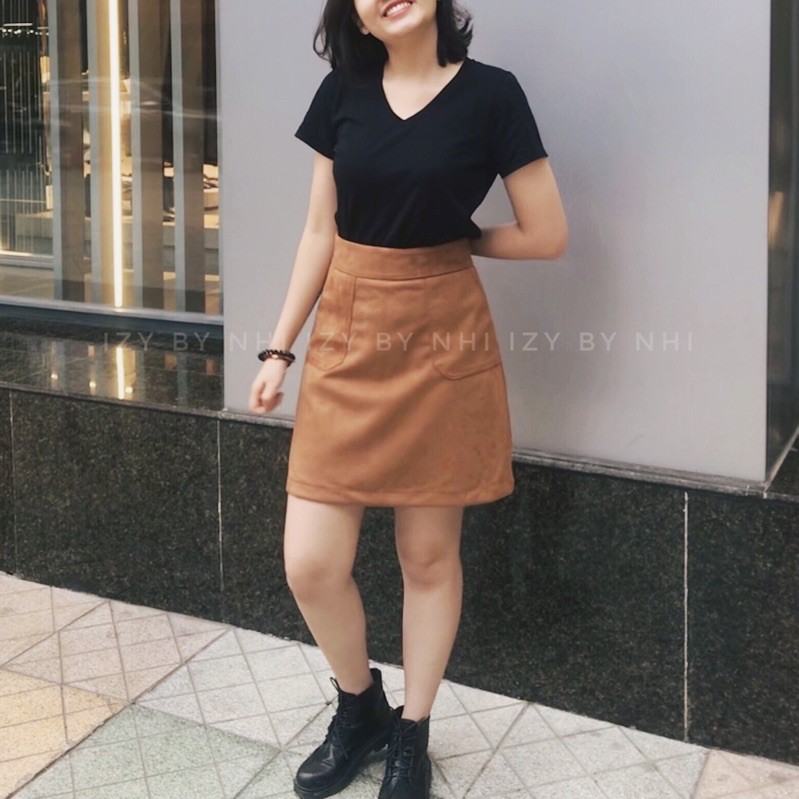 CHÂN VÁY DA LỘN MÀU NÂU BIGSIZE - IZYBYNHI