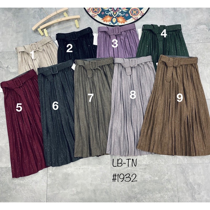 CHÂN VÁY XẾP LY NHŨ KÈM ĐAI MS14300