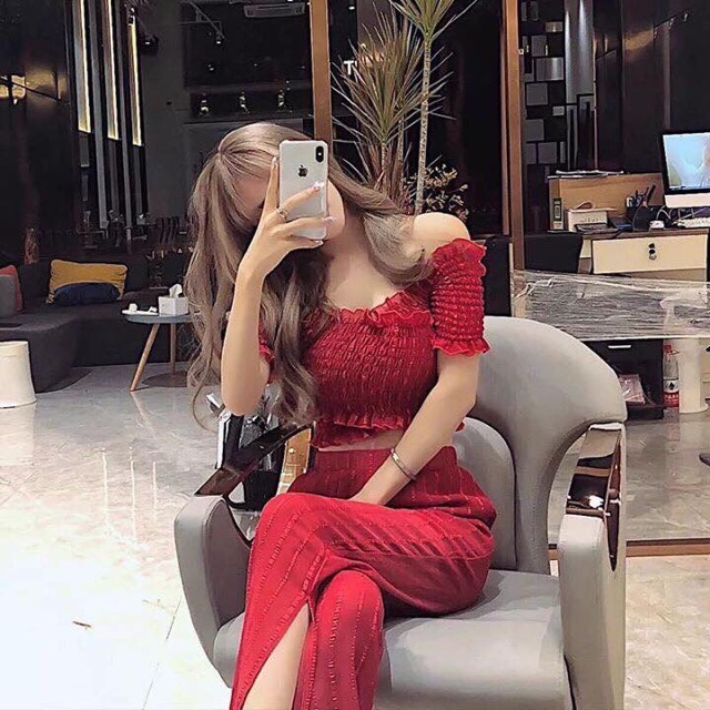 ÁO KIỂU BẸT VAI CHÉO NHÚN NHÚN