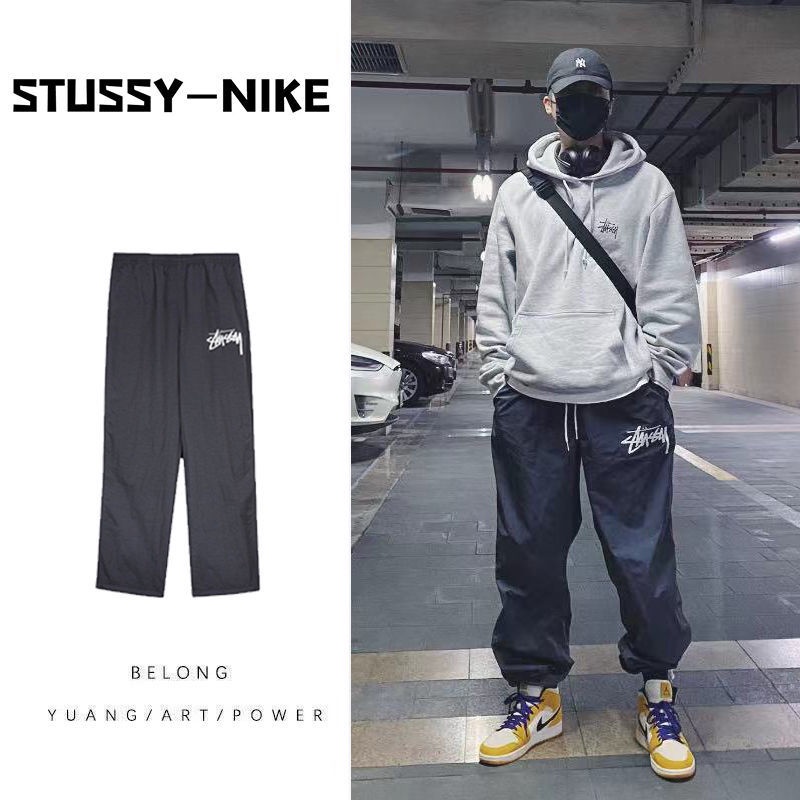STUSSY Quần dài in logo Nike thiết kế cá tính cho nam