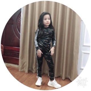 Huyên katty