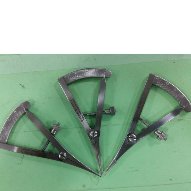 Thước đo mắt dùng trong thẩm mỹ nhấn mí