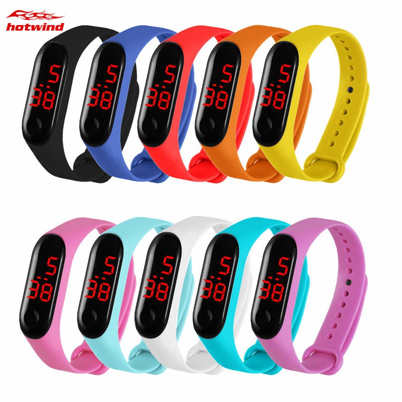 Đồng hồ điện tử màn hình led thời trang