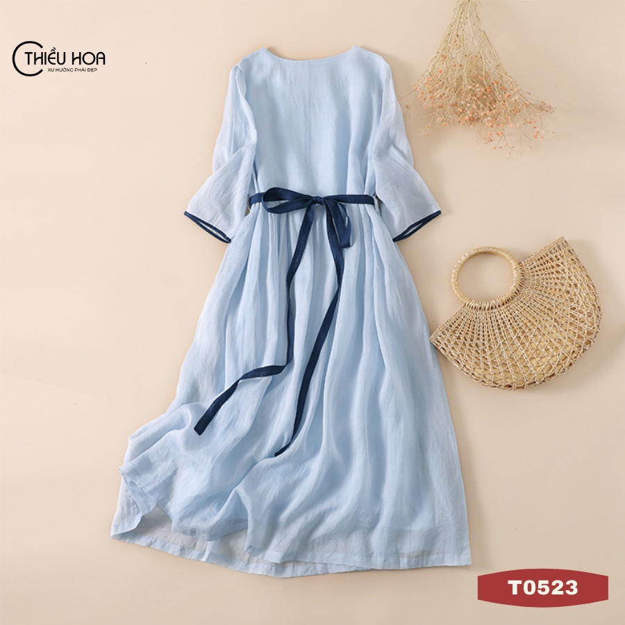 Đầm voan dành cho nữ trung niên, điểm nhấn lơ thắt eo trẻ trung, hiện đại, chất liệu mềm mịn, thoáng mát Thiều Hoa T0523