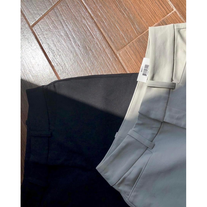 ❗️ LILAC - VNXK - DƯ XỊN - GIÁ TỐT ❗️ - Short Lửng Kaki INC 2 Màu