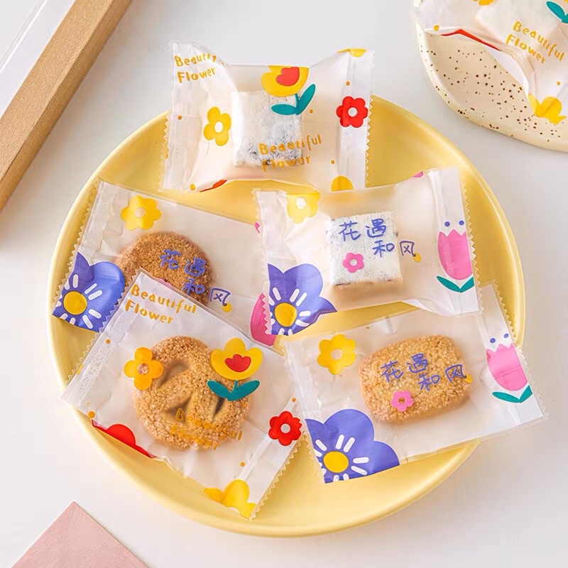 Túi hàn đựng bánh kẹo hoạ tiết hoa cute kích thước 7x10cm và 5.5x8.5cm