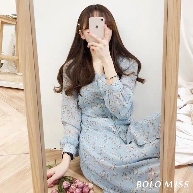 Váy hoa nhí mỏng cổ V 2 màu | BigBuy360 - bigbuy360.vn