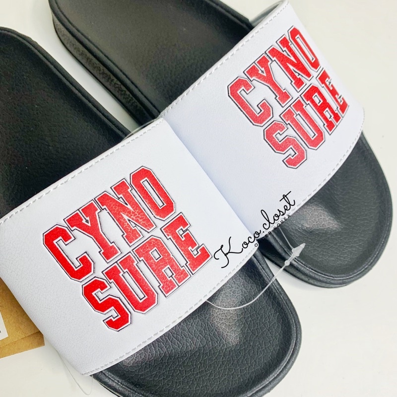 Dép Shoopen Big Typo Cyno Sure màu Đỏ Chính hãng